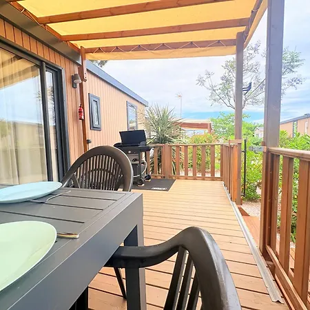 Mobilhome Confort Premium 6-8 Pers Avec Piscine Et Salle De Sport Sainte-Marie-la-Mer